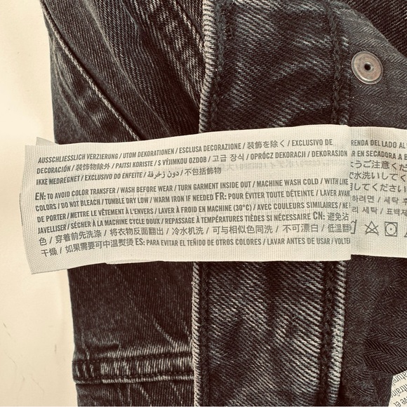 Abercrombie & Fitch Ultra High Rise Distressed Denim Mini Skirt Black Size 2 - Picture 10 of 10